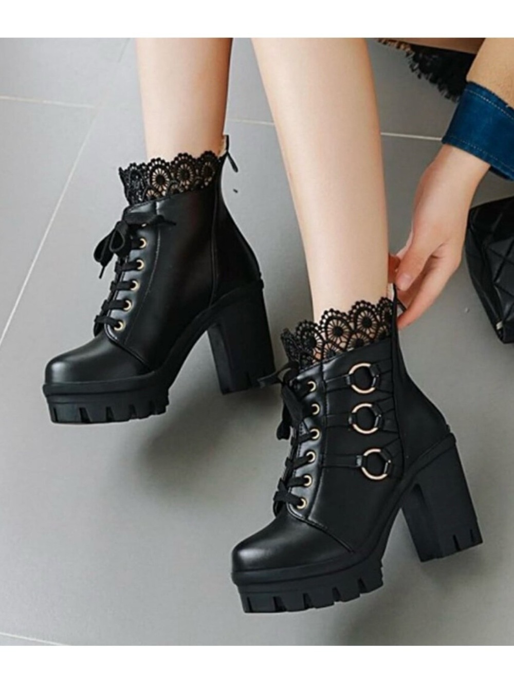 WHIMSIGOTH COQUETTE LOLITA BLACK PLATFORM LUG SOLE LACE BUCKLE COMBAT BOOTS Sz10